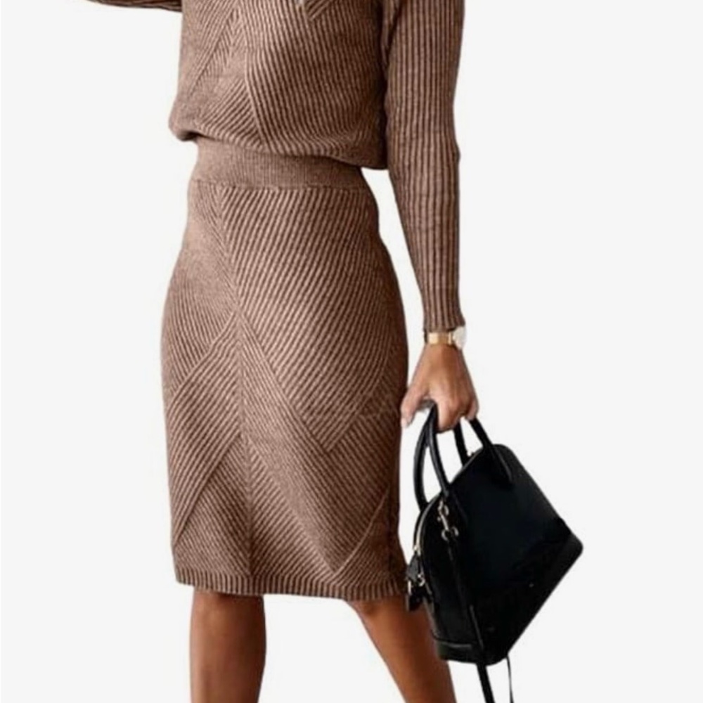 NWT 2-piece Cable Knit Sweater Skirt Set